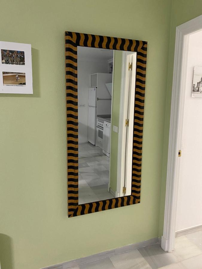 Céntrico “los Pajaritos” Con Garaje. Appartement